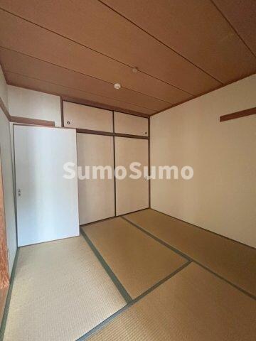 物件内観写真19　(日本らしい落ち着いた雰囲気の和室です)