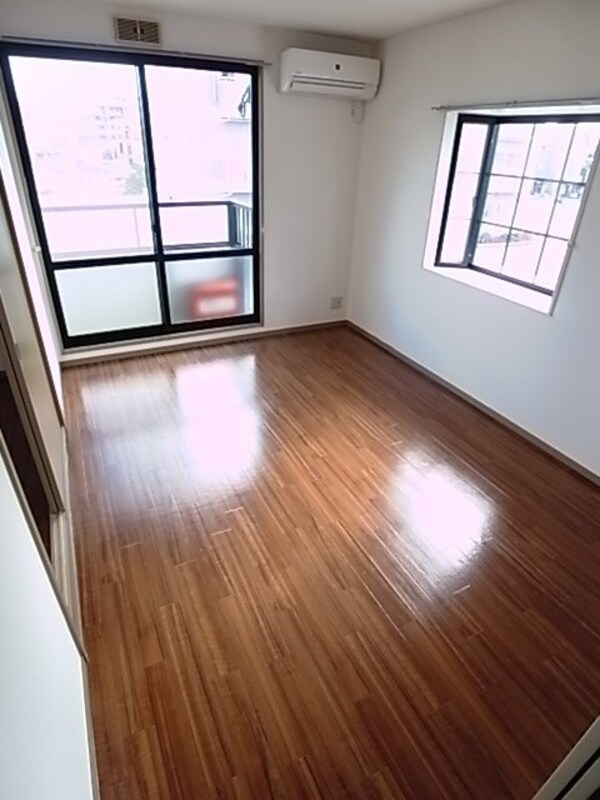 寝室