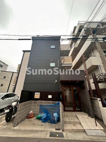 物件外観写真1　(おしゃれな外観です)