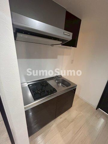 物件内観写真5　(コンパクトなキッチンで掃除もラクラク)