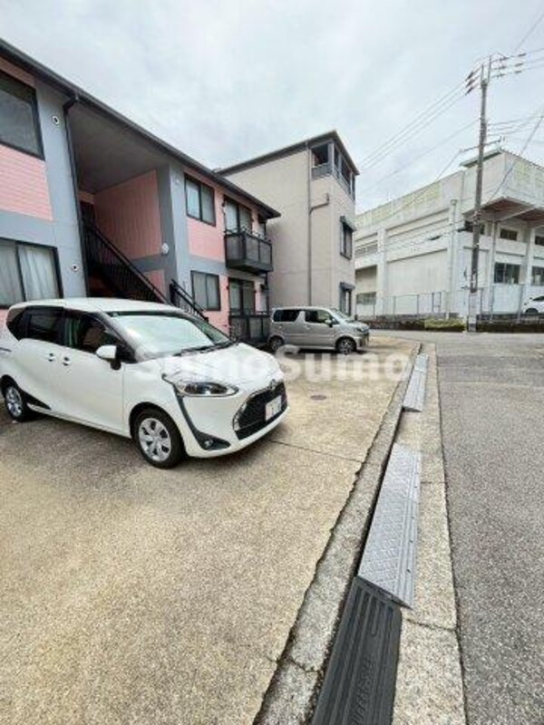 駐車場(カースペースがあります)