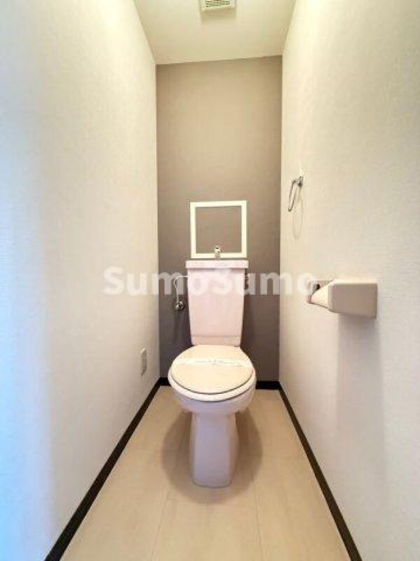 トイレ(コンパクトで使いやすいトイレです)