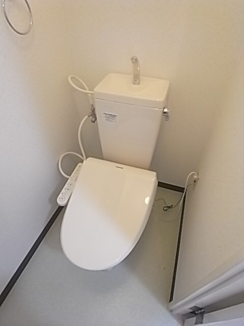 物件内観写真10　(トイレも気になるポイント)