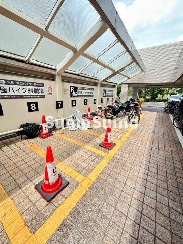 物件外観写真2　(ロビーです)