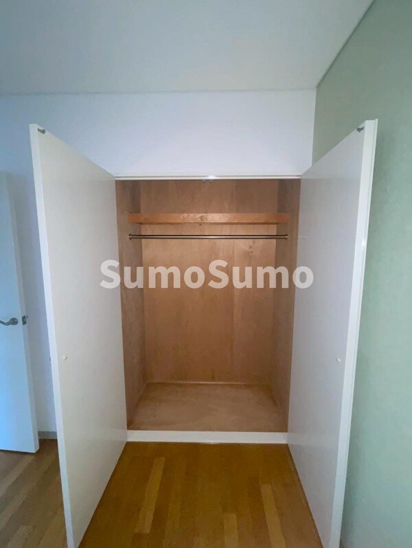 収納(たっぷりとした収納スペースです)