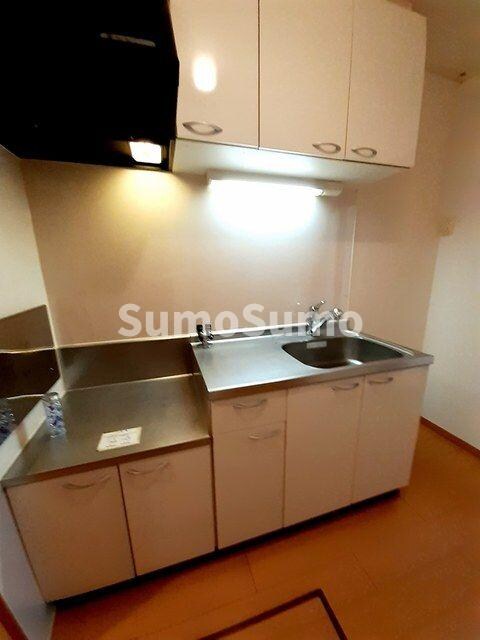 物件内観写真4　(使いやすいキッチンです)