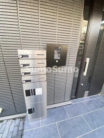 物件内観写真14　(便利な宅配ボックス完備♪)