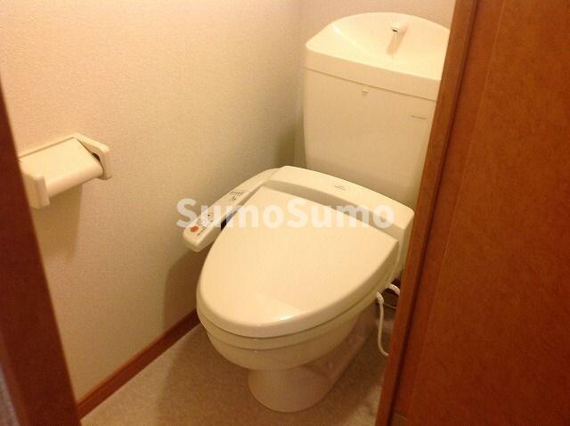 物件内観写真8　(トイレもきれいです)