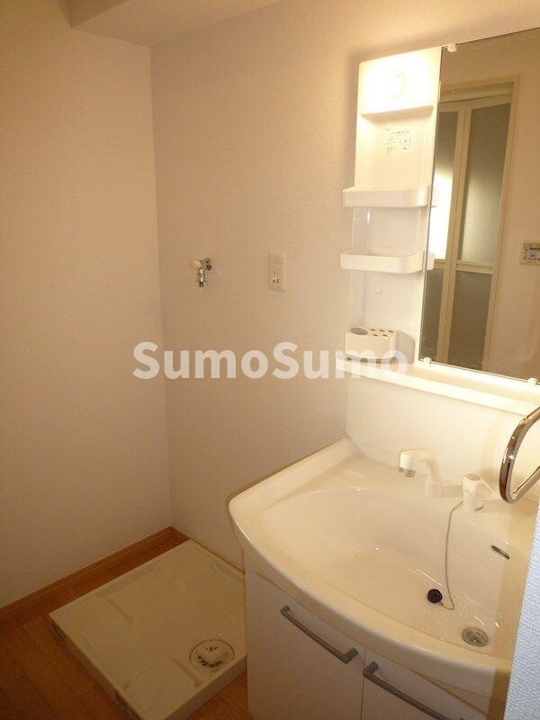 物件内観写真10　(使いやすい洗面所です)