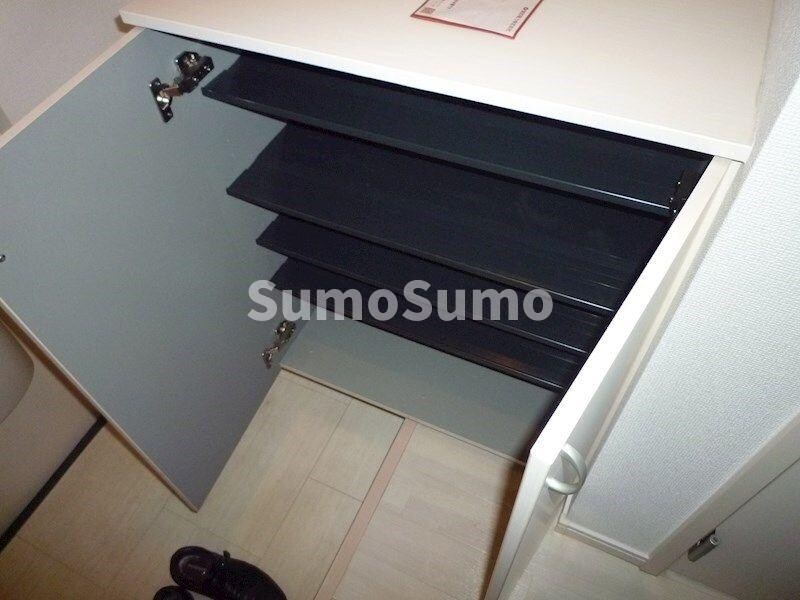 物件内観写真12　(収納のためのスペースです)