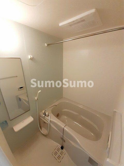 物件内観写真7　(きれいなお風呂です)