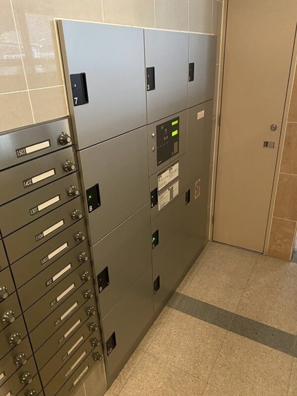 建物設備(便利な宅配ボックス完備♪)