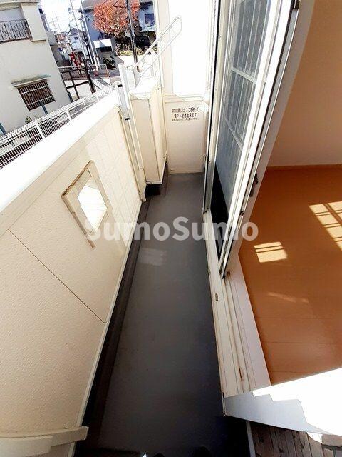 物件内観写真12　(バルコニー付きです)