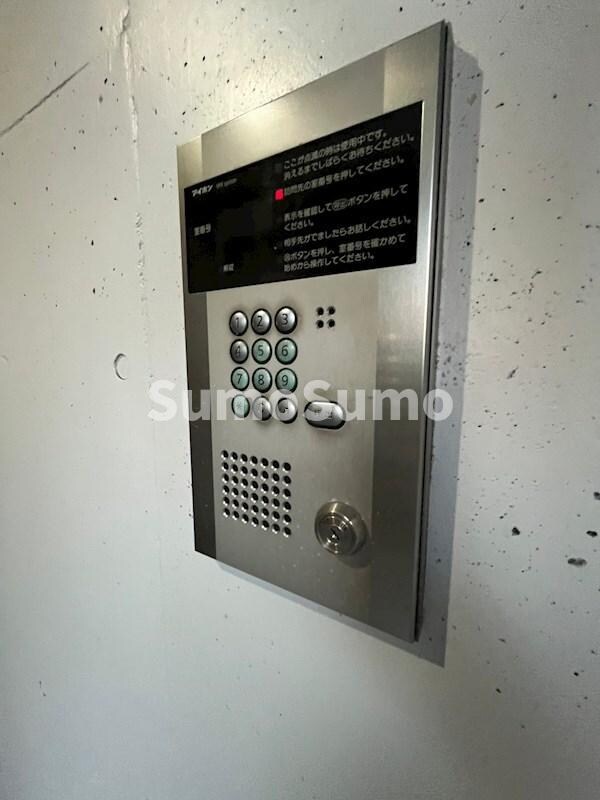 物件外観写真2　(外はこのようになっています)