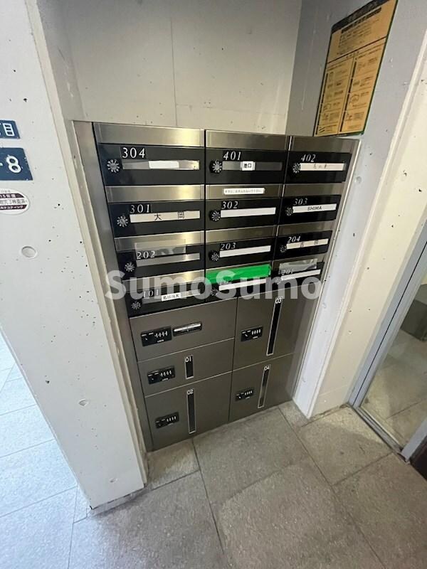 物件外観写真3　(外観もきれいです)