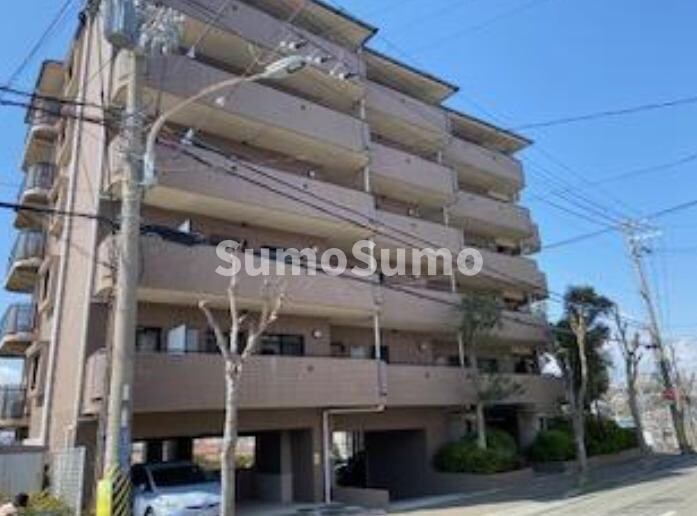 物件外観写真1　(建物外観を気になさる方へ、見た目の良い物件です)