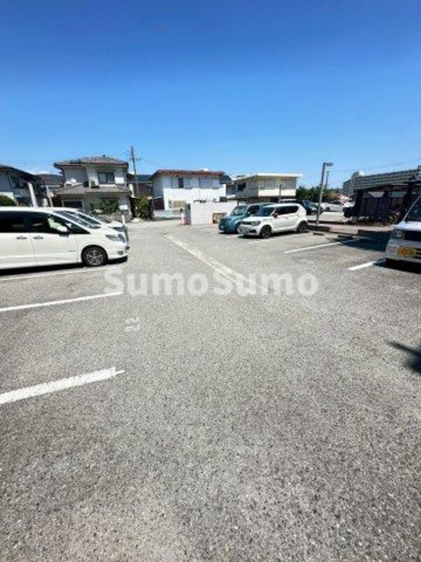 駐車場(駐車場があります)