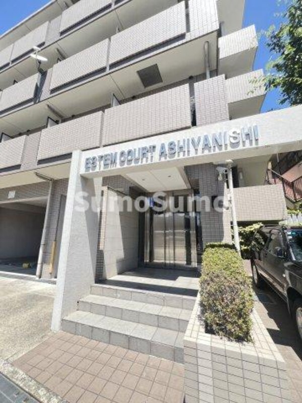 エントランス(毎日通るエントランスはこのようになっています)