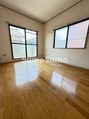 物件内観写真10　(スタンダードな洋室です)