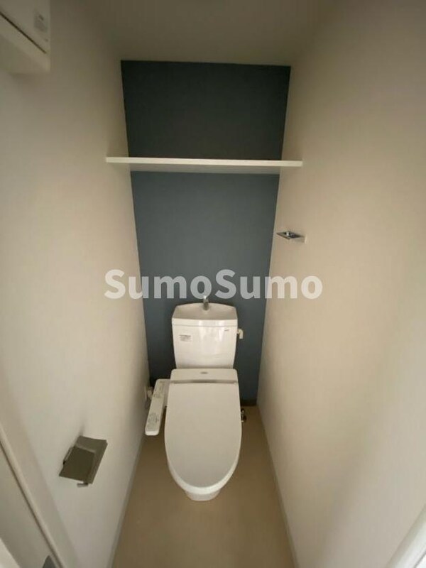 トイレ(コンパクトで使いやすいトイレです)