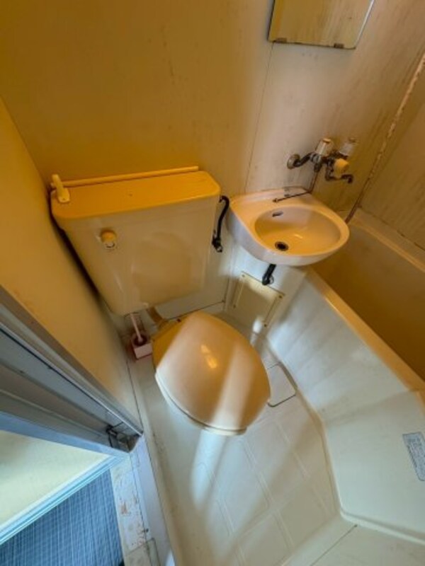 トイレ(シンプルで使いやすいトイレです)