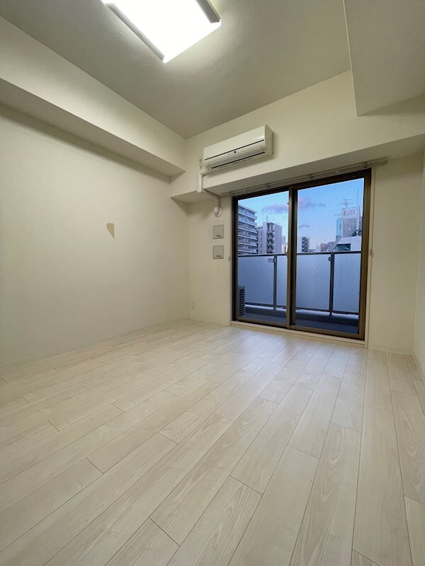 物件内観写真5　(居間です)