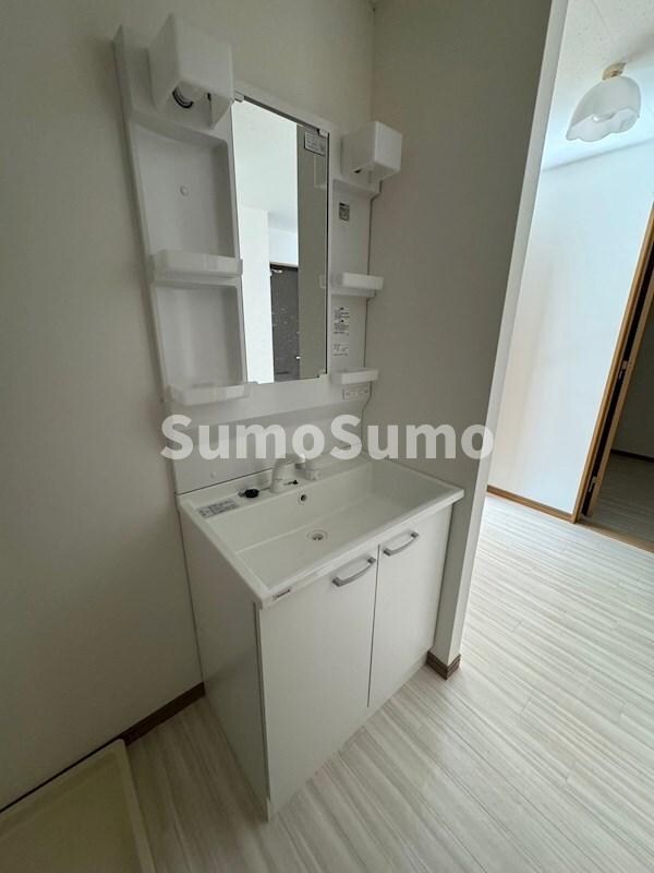 洗面・脱衣所(広い洗面スペース)