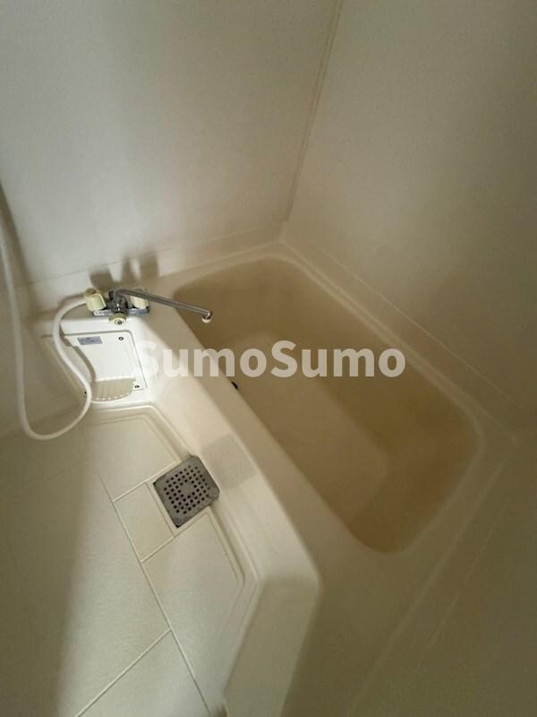 物件内観写真21　(日々の疲れを癒すお風呂付です)