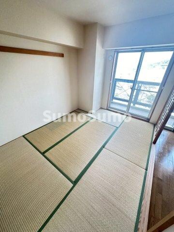 物件内観写真7　(ゆったりとくつろげる和室です)