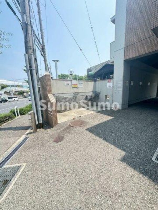 駐車場(駐車場完備です)