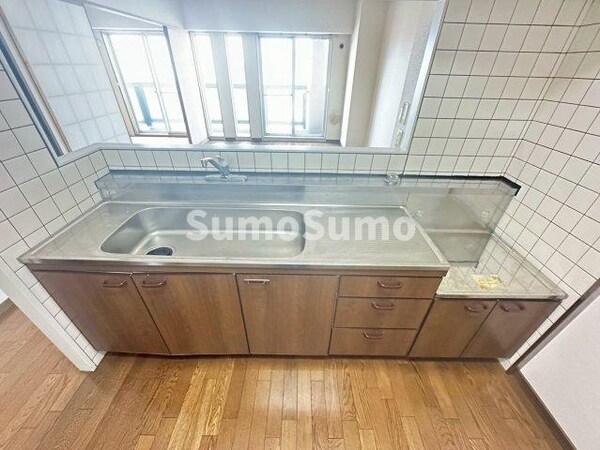 キッチン(お料理しやすいキッチンです)