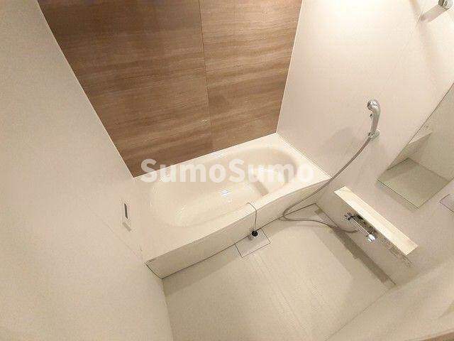 物件内観写真7　(コンパクトで使いやすいお風呂です)