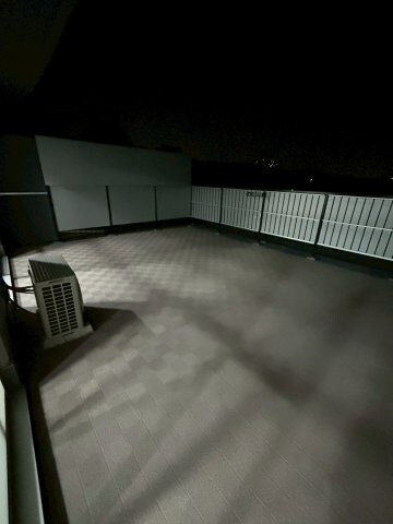 物件内観写真15　(バルコニー付きです)