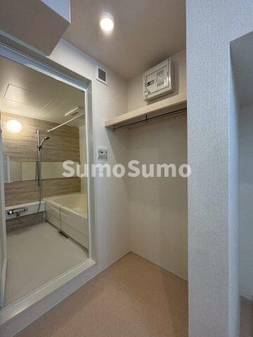 物件内観写真18　(明るい室内です)