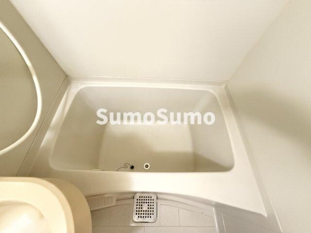 物件内観写真15　(落ち着いた空間のお風呂です)