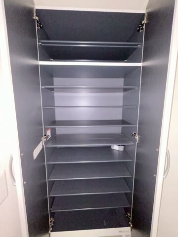 物件内観写真20　(ちょっとした収納スペースも充実しています)