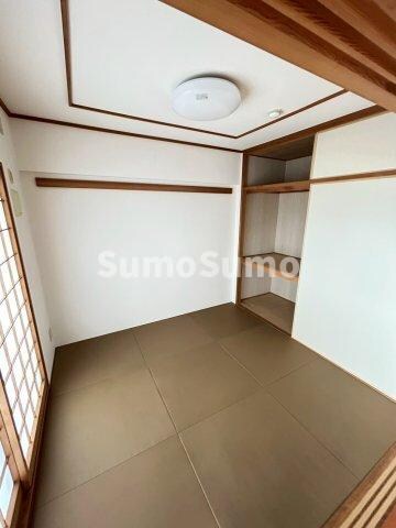 物件内観写真4　(趣のある和室です)