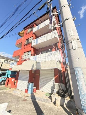 物件外観写真1　(建物外観を気になさる方へ、見た目の良い物件です)