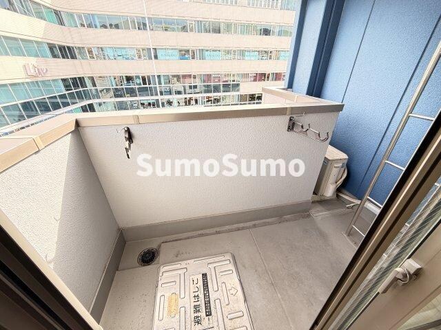 物件内観写真5　(バルコニーからの眺めを楽しみながら食事をしませんか)