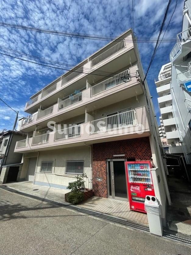 物件外観写真1　(外観もきれいです)