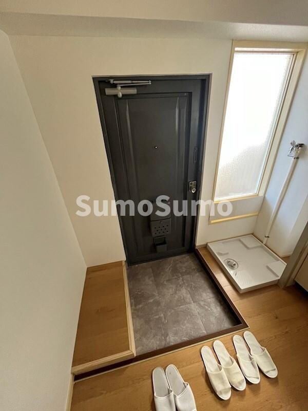 物件内観写真3　(毎日通る玄関はこちらです)