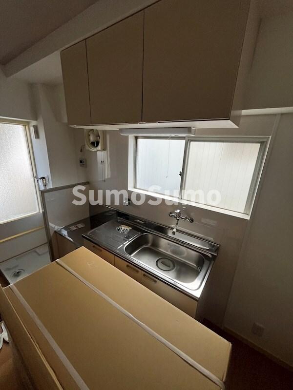 物件内観写真5　(キッチンでお料理をお楽しみください)