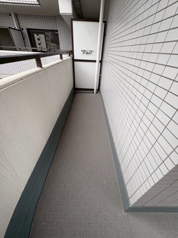 物件内観写真18　(落ち着いた時間を過ごせるバルコニーです)