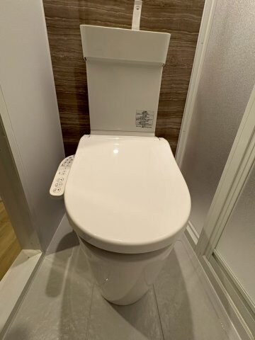 物件内観写真21　(トイレもきれいです)