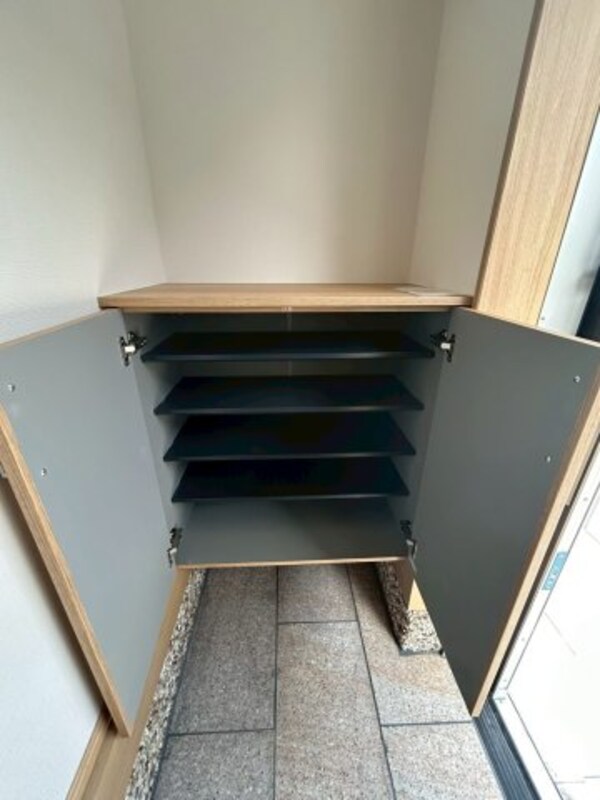 収納(こまごまとしたものを収納できそうですね)