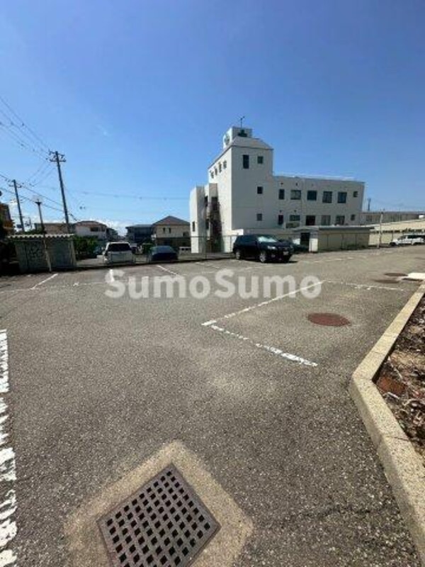 駐車場(駐車場完備です)