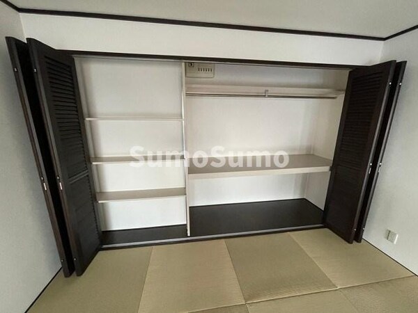 収納(こまごまとしたものを収納できそうですね)