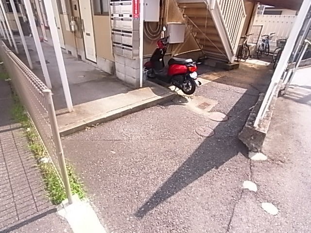 物件外観写真2　