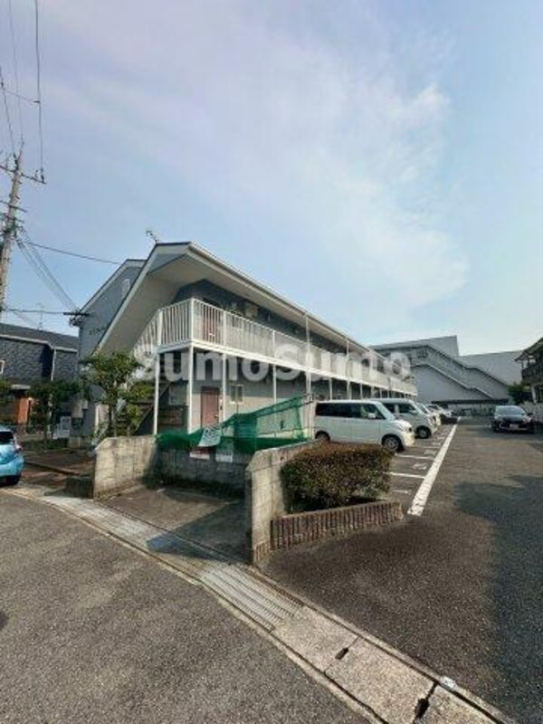 駐車場(駐車場完備です)
