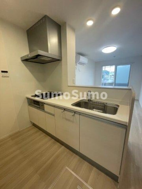 キッチン(キッチンでお料理をお楽しみください)